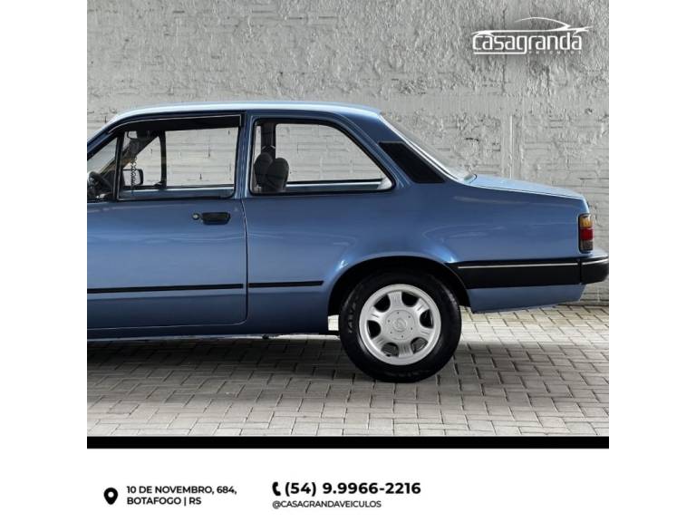CHEVROLET - CHEVETTE - 1993/1993 - Azul - R$ 27.000,00