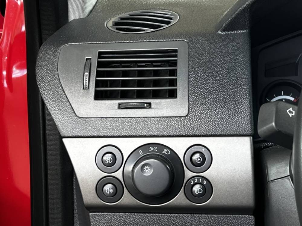 CHEVROLET - VECTRA - 2009/2010 - Vermelha - R$ 42.000,00