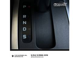 FORD - FIESTA - 2013/2014 - Vermelha - R$ 44.900,00
