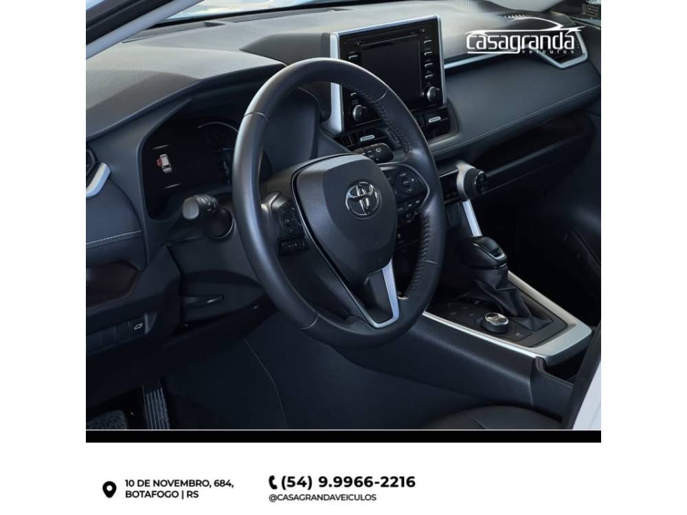 TOYOTA - RAV4 - 2020/2020 - Branca - R$ 210.000,00