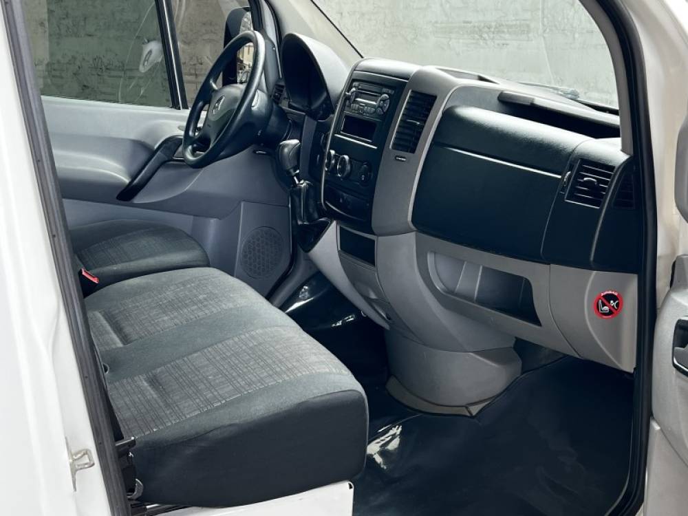 MERCEDES-BENZ - SPRINTER - 2018/2019 - Branca - R$ 175.000,00