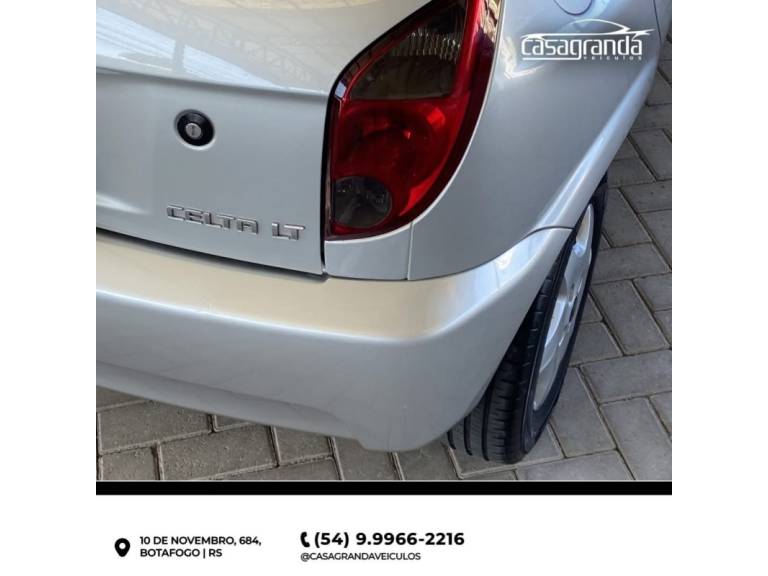 CHEVROLET - CELTA - 2013/2013 - Prata - R$ 35.000,00