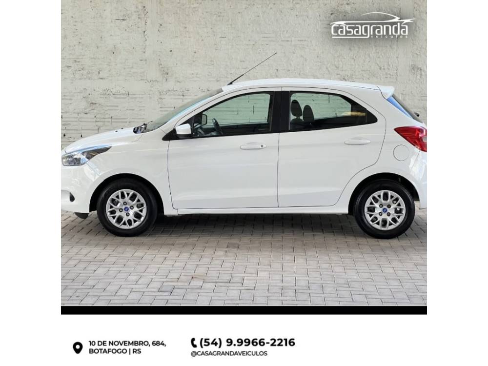 FORD - KA - 2015/2016 - Branca - R$ 45.000,00