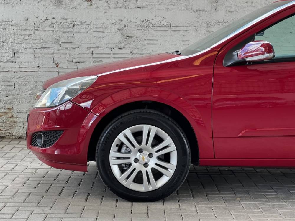 CHEVROLET - VECTRA - 2009/2010 - Vermelha - R$ 42.000,00