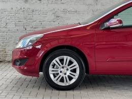 CHEVROLET - VECTRA - 2009/2010 - Vermelha - R$ 42.000,00