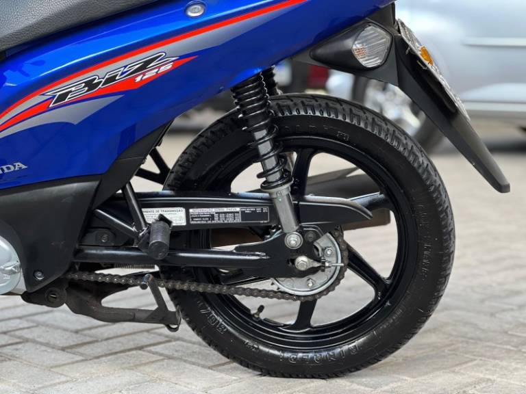 HONDA - BIZ 125 - 2016/2017 - Azul - R$ 14.000,00
