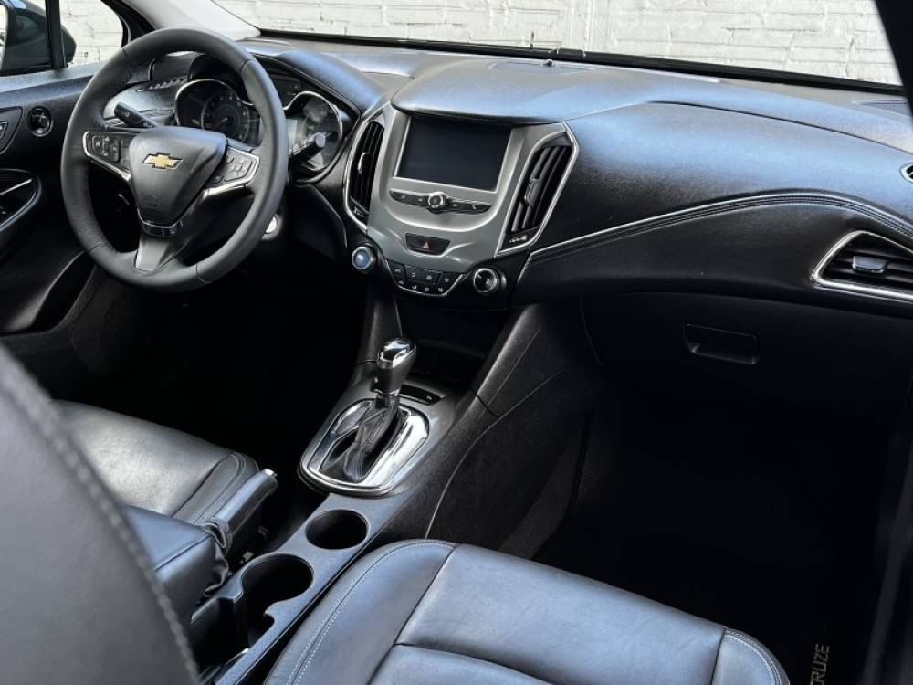CHEVROLET - CRUZE - 2016/2017 - Azul - R$ 85.000,00