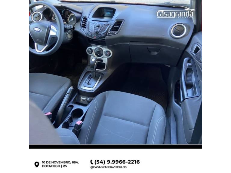 FORD - FIESTA - 2013/2014 - Vermelha - R$ 45.000,00