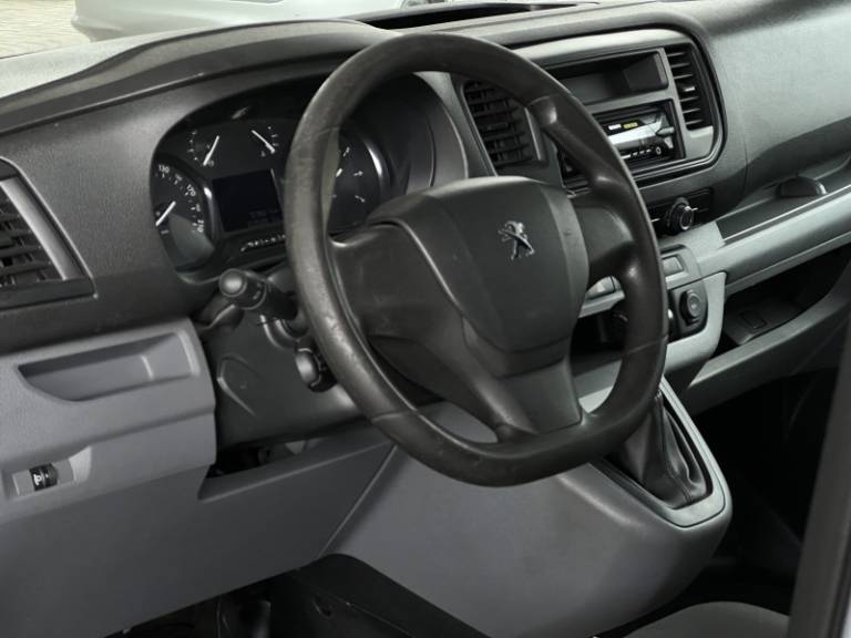 PEUGEOT - EXPERT - 2019/2019 - Prata - R$ 115.000,00