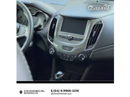 CHEVROLET - CRUZE - 2017/2018 - Vermelha - R$ 85.000,00