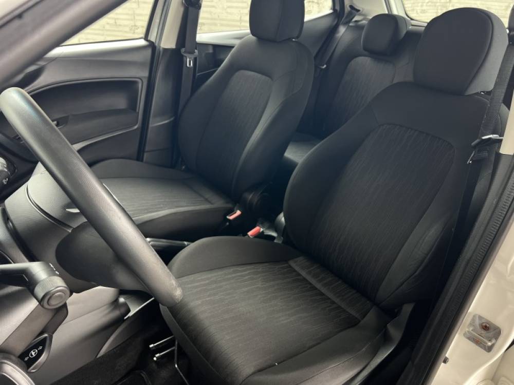 FIAT - ARGO - 2019/2019 - Branca - R$ 58.000,00