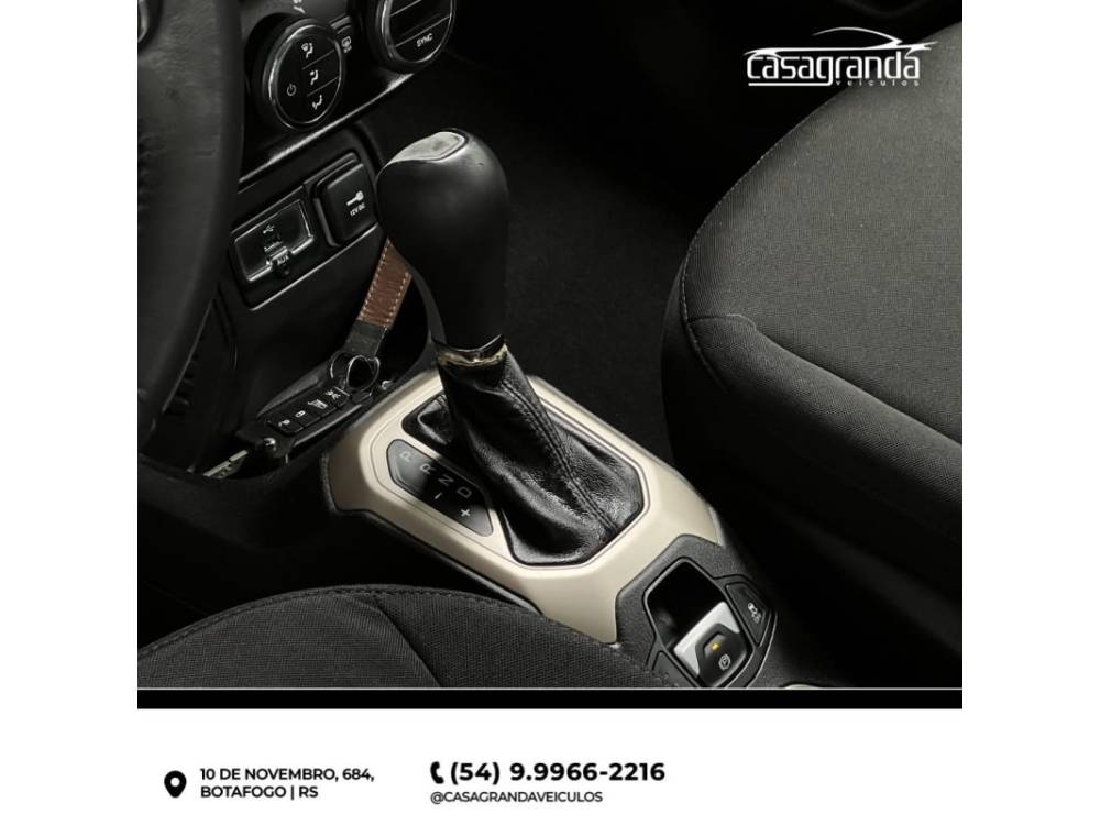 JEEP - RENEGADE - 2016/2017 - Branca - R$ 75.000,00