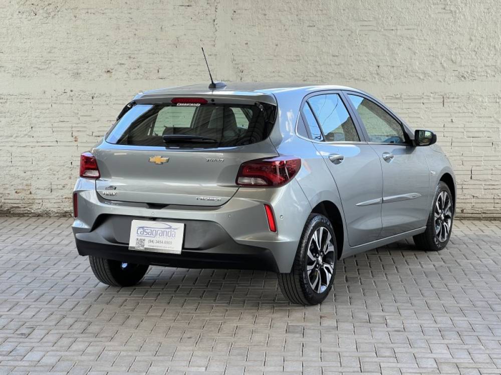 CHEVROLET - ONIX - 2023/2024 - Prata - Sob Consulta