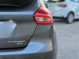 FORD - FOCUS - 2016/2016 - Cinza - R$ 75.900,00