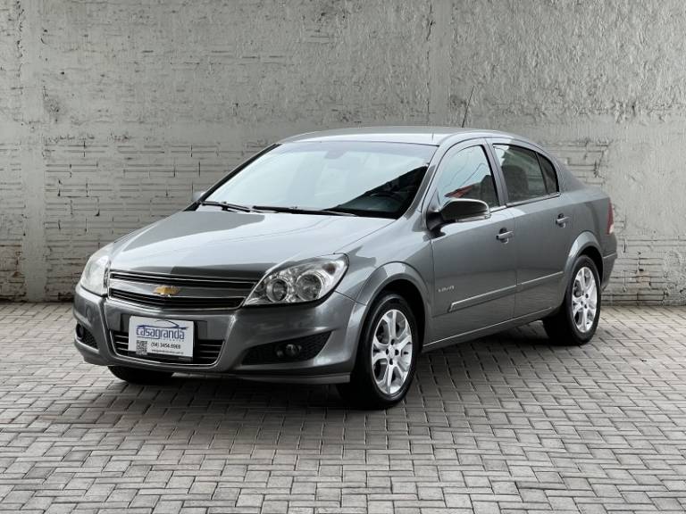 CHEVROLET - VECTRA - 2010/2011 - Cinza - R$ 46.000,00