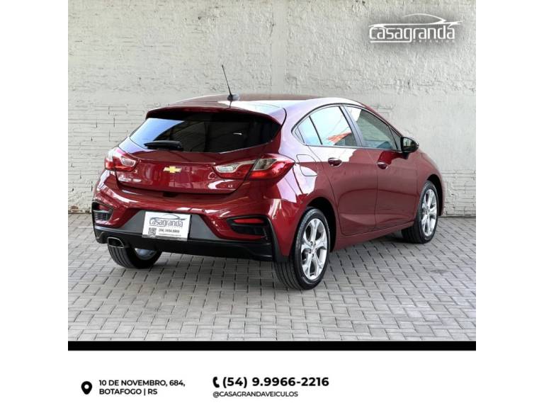 CHEVROLET - CRUZE - 2017/2018 - Vermelha - R$ 85.000,00