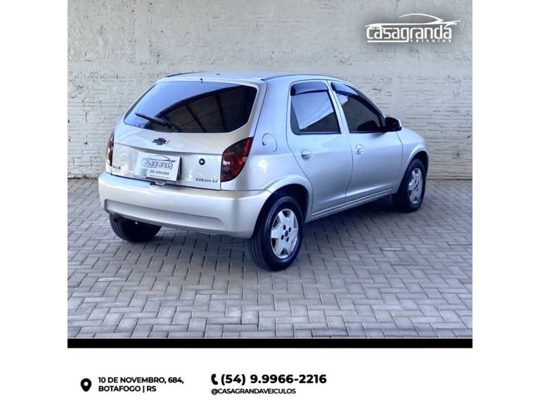 CHEVROLET - CELTA - 2013/2013 - Prata - R$ 35.000,00